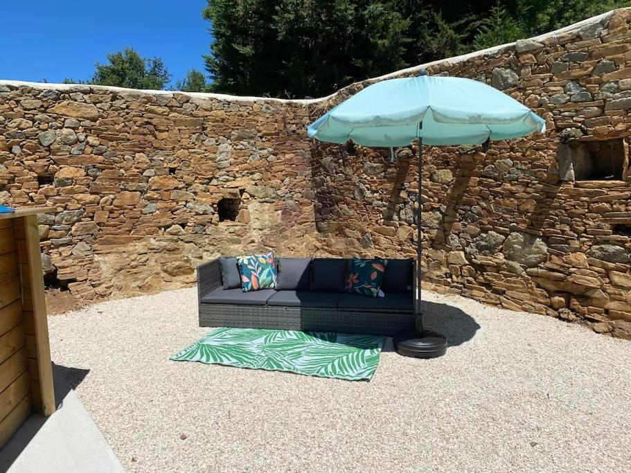 Spacious 1 Bed Home With Shared Pool Champagnac-la-Rivière Esterno foto